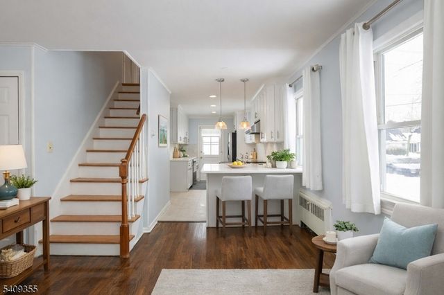 205 West Ln, Clark Twp., NJ 07066