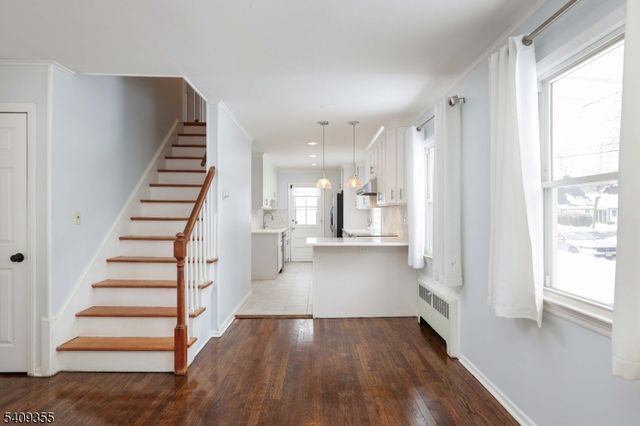 205 West Ln, Clark Twp., NJ 07066