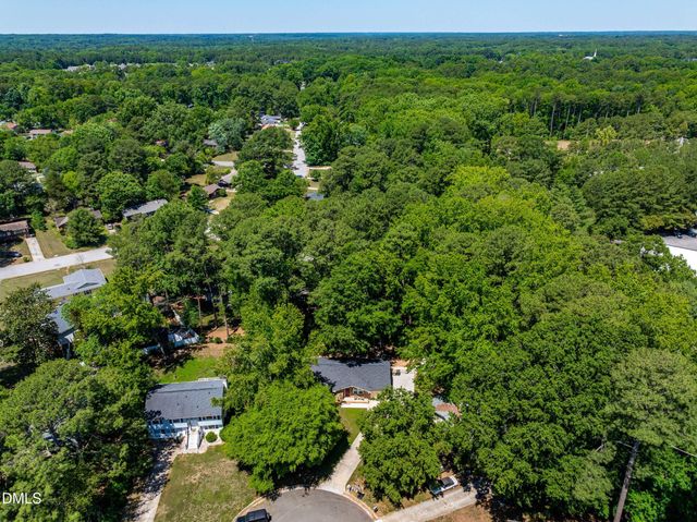 105 Nivens Court, Garner, NC 27529