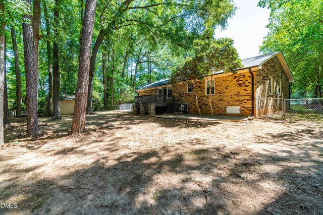 105 Nivens Court, Garner, NC 27529