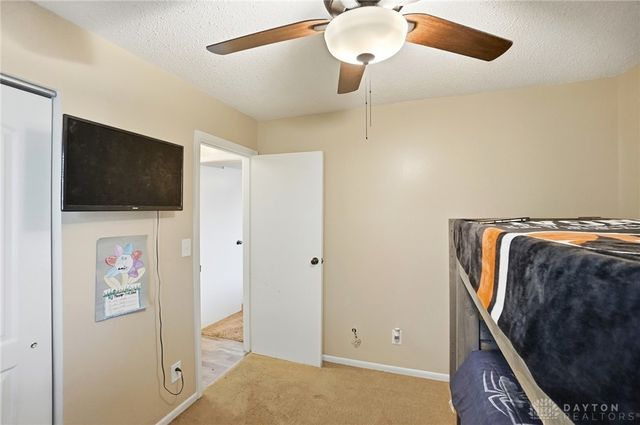 6042 Cinnamon Tree Court, Englewood, OH 45322