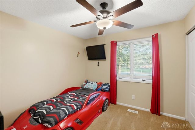 6042 Cinnamon Tree Court, Englewood, OH 45322