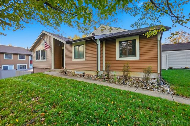 6042 Cinnamon Tree Court, Englewood, OH 45322