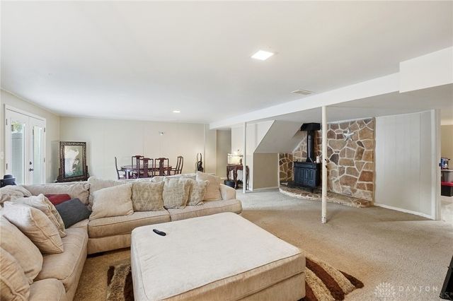 6042 Cinnamon Tree Court, Englewood, OH 45322