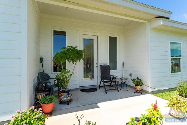 105 Bethpage Dr., Laguna Vista, TX 78578