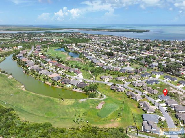 105 Bethpage Dr., Laguna Vista, TX 78578