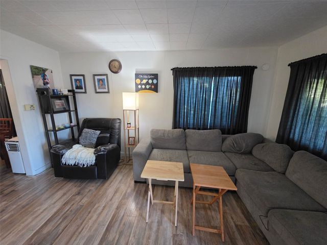 229 Pike Street NE, Auburn, WA 98002