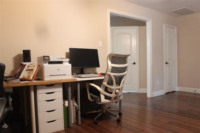 2517 Jackson Drive, Lewisville, TX 75067