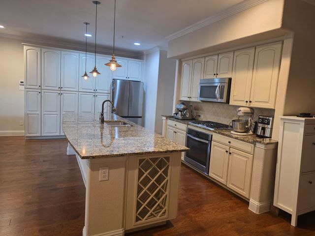 2517 Jackson Drive, Lewisville, TX 75067