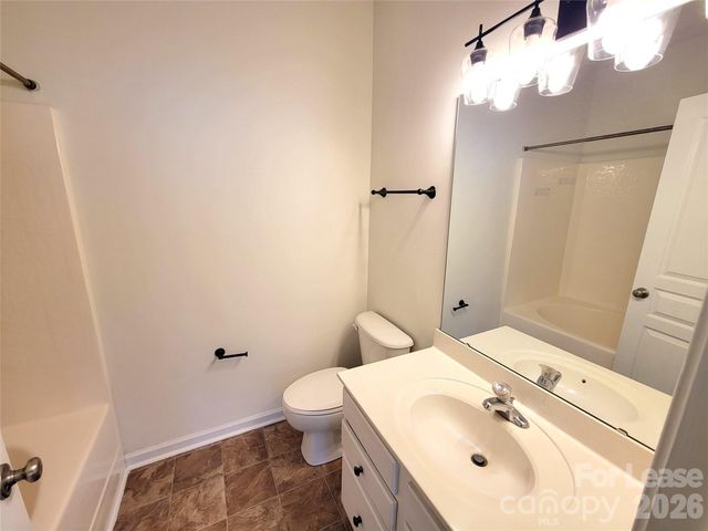 1081 Woodglen Lane, Matthews, NC 28104