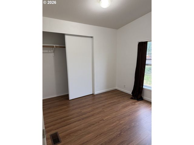 76353 WILLAMETTE Way, Oakridge, OR 97463