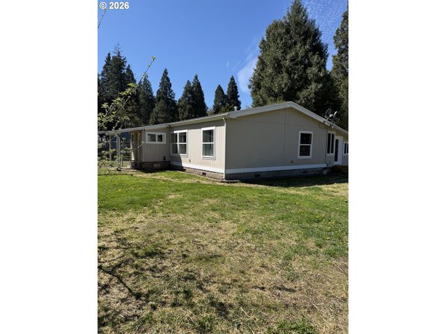 76353 WILLAMETTE Way, Oakridge, OR 97463