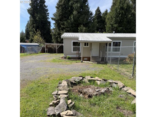 76353 WILLAMETTE Way, Oakridge, OR 97463