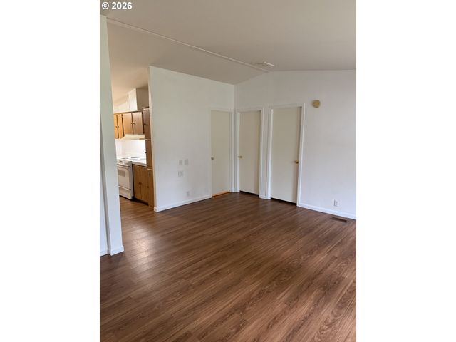 76353 WILLAMETTE Way, Oakridge, OR 97463