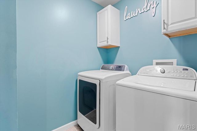 824 Harbor Woods Drive, Fairview Heights, IL 62208