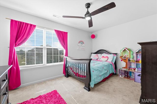 824 Harbor Woods Drive, Fairview Heights, IL 62208