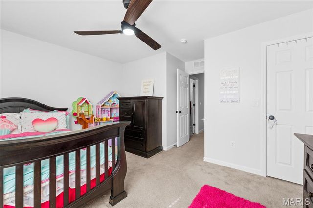 824 Harbor Woods Drive, Fairview Heights, IL 62208