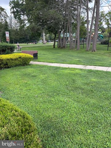 220 WILLIAMS ROAD, Bryn Mawr, PA 19010
