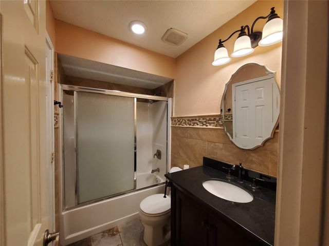 2107 Tower Bridge Road, Pearland, TX 77581