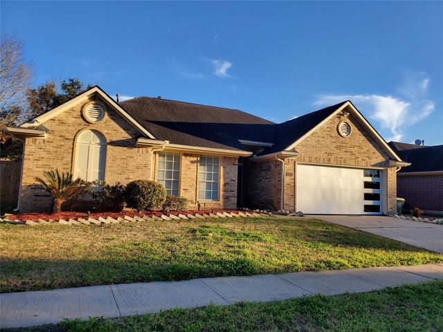 2107 Tower Bridge Road, Pearland, TX 77581