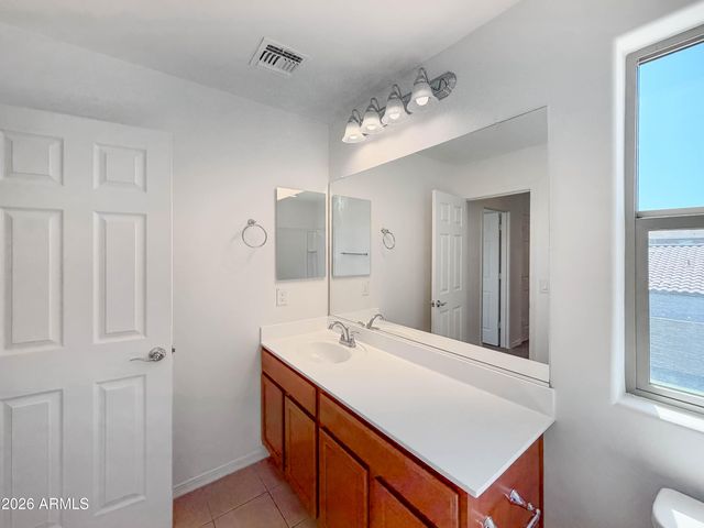 3215 W POLLACK Street, Phoenix, AZ 85041