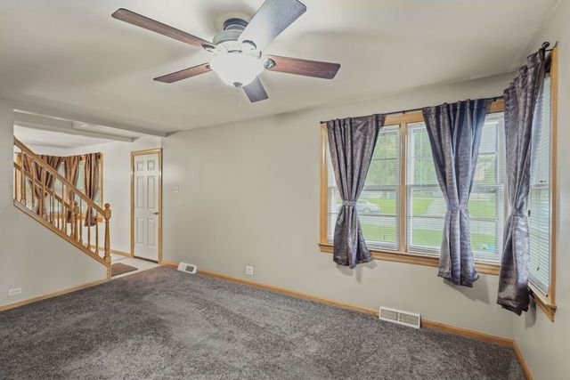 15735 Lavergne Avenue, Oak Forest, IL 60452