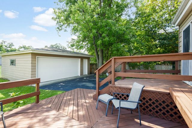 15735 Lavergne Avenue, Oak Forest, IL 60452