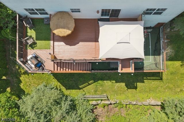 16 Bowers Dr, Allamuchy Twp., NJ 07840