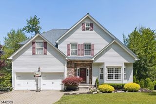 16 Bowers Dr, Allamuchy Twp., NJ 07840