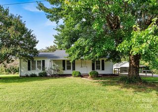 1030 Enola Road, Morganton, NC 28655
