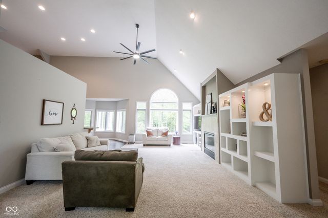 7844 N Timber Run Court, Indianapolis, IN 46256