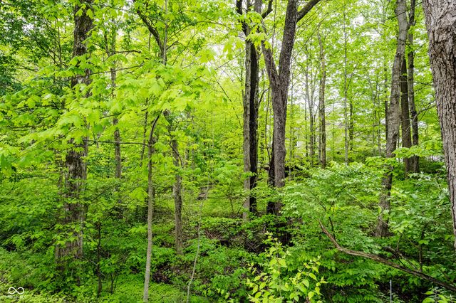 7844 N Timber Run Court, Indianapolis, IN 46256