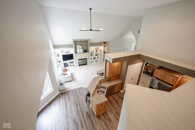7844 N Timber Run Court, Indianapolis, IN 46256