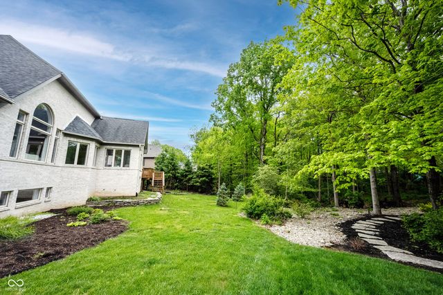 7844 N Timber Run Court, Indianapolis, IN 46256