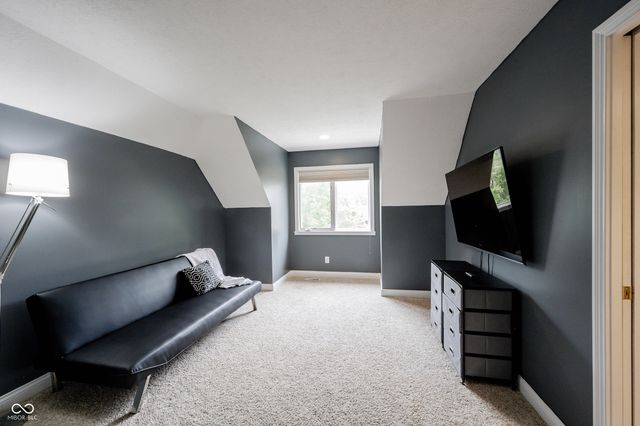 7844 N Timber Run Court, Indianapolis, IN 46256