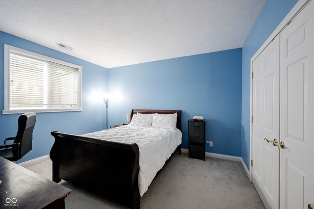 7844 N Timber Run Court, Indianapolis, IN 46256