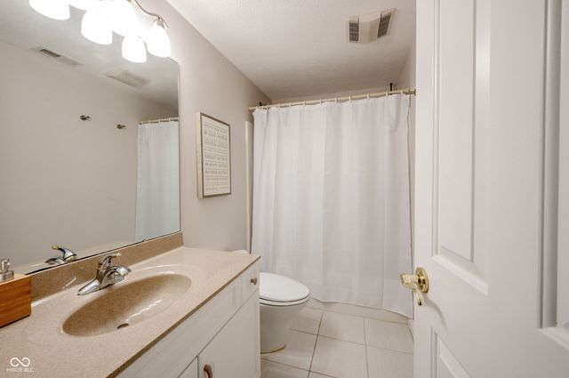 7844 N Timber Run Court, Indianapolis, IN 46256
