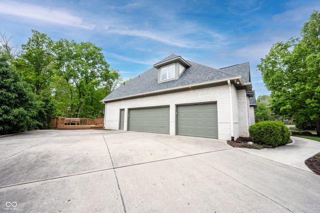 7844 N Timber Run Court, Indianapolis, IN 46256