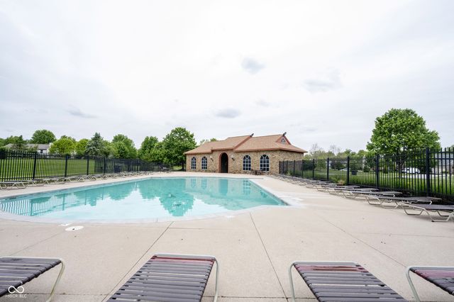7844 N Timber Run Court, Indianapolis, IN 46256