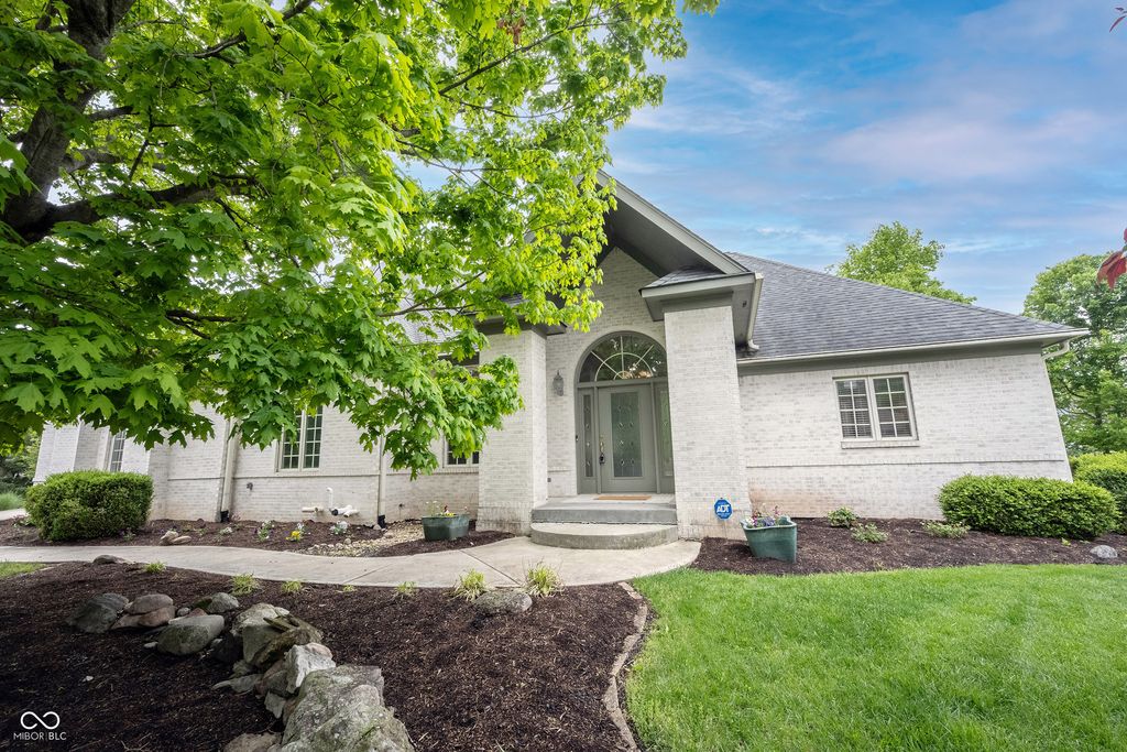 7844 N Timber Run Court, Indianapolis, IN 46256