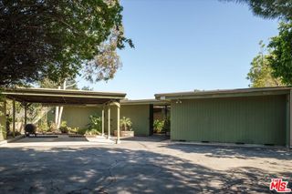 2885 Edgewick Road, Glendale, CA 91206