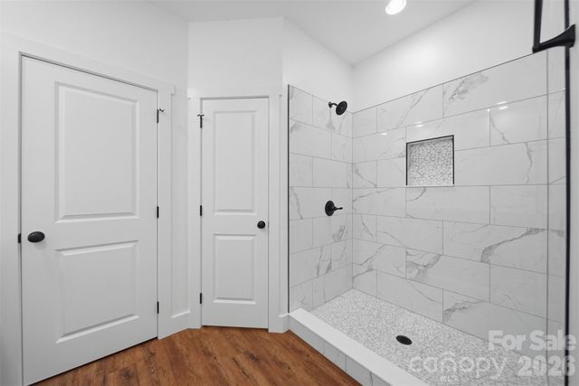 414 Scarlett Oak Court NE, Lenoir, NC 28645