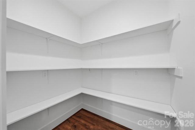 414 Scarlett Oak Court NE, Lenoir, NC 28645