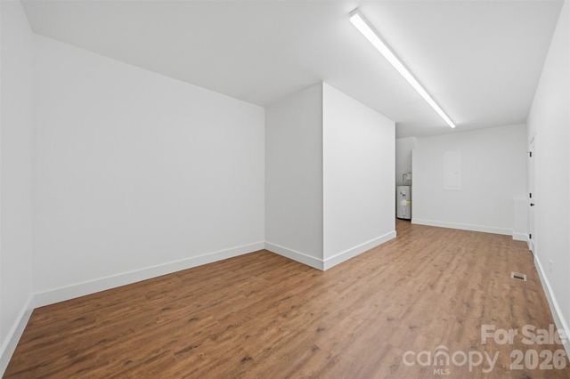 414 Scarlett Oak Court NE, Lenoir, NC 28645