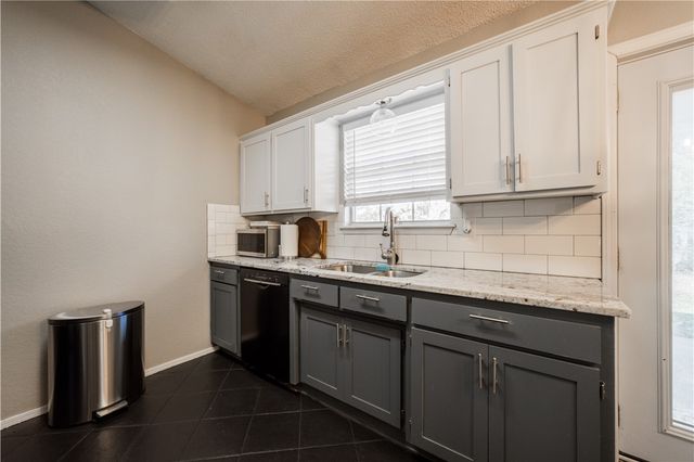 4344 W Patrick Street, Fayetteville, AR 72704