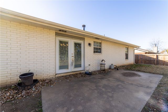 4344 W Patrick Street, Fayetteville, AR 72704