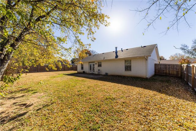 4344 W Patrick Street, Fayetteville, AR 72704