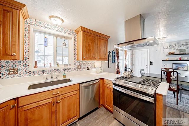 1116 E 21st Street, Idaho Falls, ID 83404