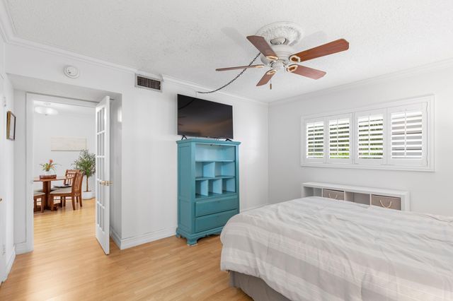 5501 NW 2nd Avenue Two, Boca Raton, FL 33487