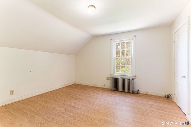 31-33 Brunswick Avenue, Plainfield, CT 06354